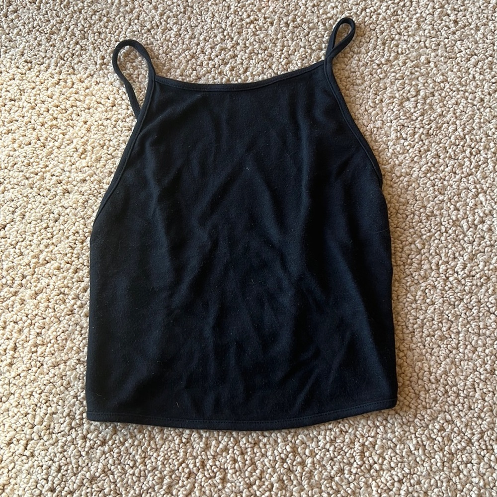 Black crop top